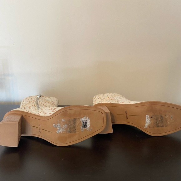 Dolce Vita calf hair booties - Picture 4 of 5